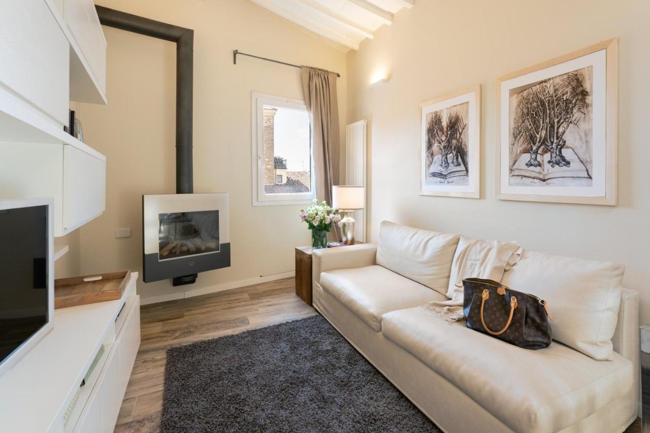 Terrace Apt In Piazza Strozzi-Center Of فلورنس المظهر الخارجي الصورة